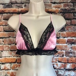 Pink and black bralette,s